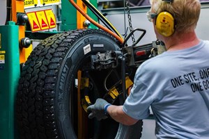 Michelin tyre retreads Remix Encore 
