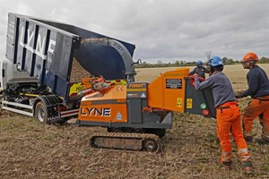 Lyne Grounds Maintenance Harsh hookloader